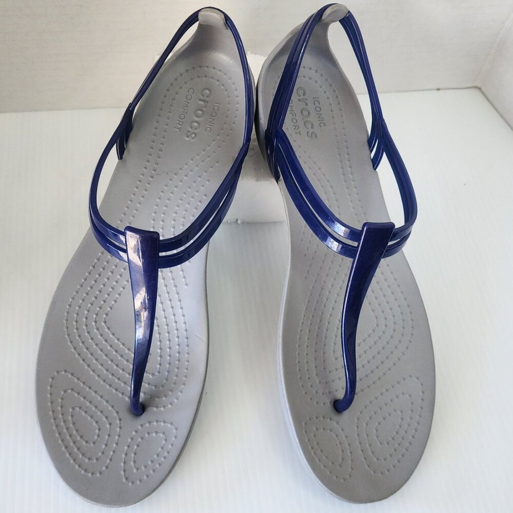 CROCS Sandal Womens Size 9 Isabella T-Strap Thong Iconic Comfort Jelly Blue Gray